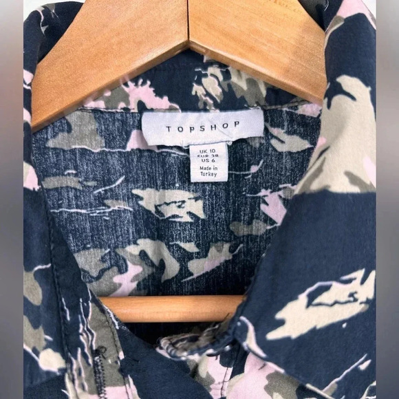 TopShop long sleeve button up blouse, 6, Pink Camo, Oversized Streetwear Grunge - Picture 3 of 10
